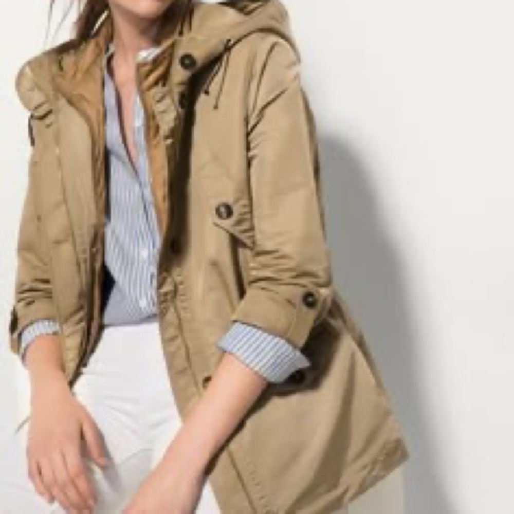 L.L. Bean Beige Utility Jacket with Hood - Picture 9 of 9